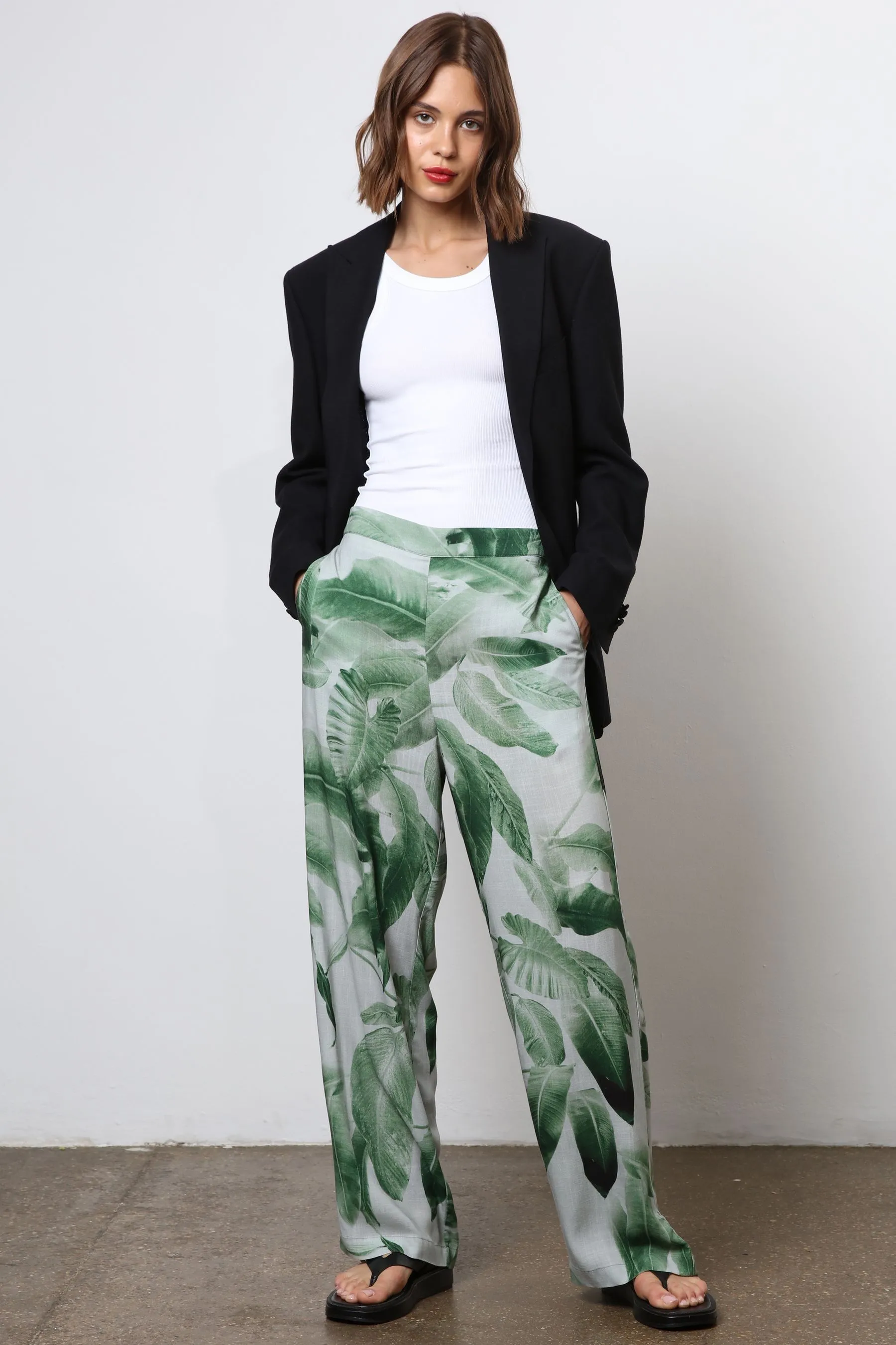 Religion - Pantaloni a gamba larga in Stampa botanica in crêpe    